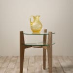 SIDE ΤΡΑΠΕΖΙ ΜΕ ΔΥΟ ΡΑΦΙΑ ΑΠΌ ΓΥΑΛΙ