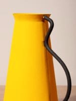 Graphic style yellow vase - Image 3