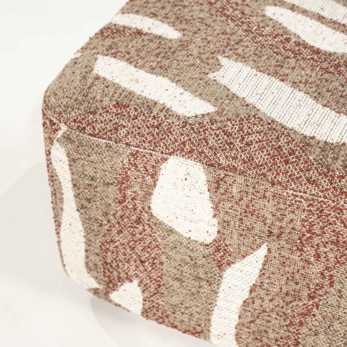 RYTM  red σκαμπό πουφ ζακάρ  70x70x34 cm - Image 3