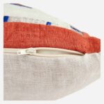 BILLIE Μαξιλάρι από λινό - 45 x 45 cm - Μπρονζέ και μπορντό - Σχεδιασμός: Floriane Jacques - Image 6