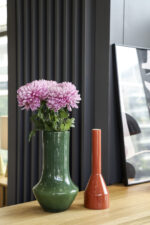 CAMOU βάζο από φυσητό γυαλί πράσινο 17,5 x H 30 cm - Image 2