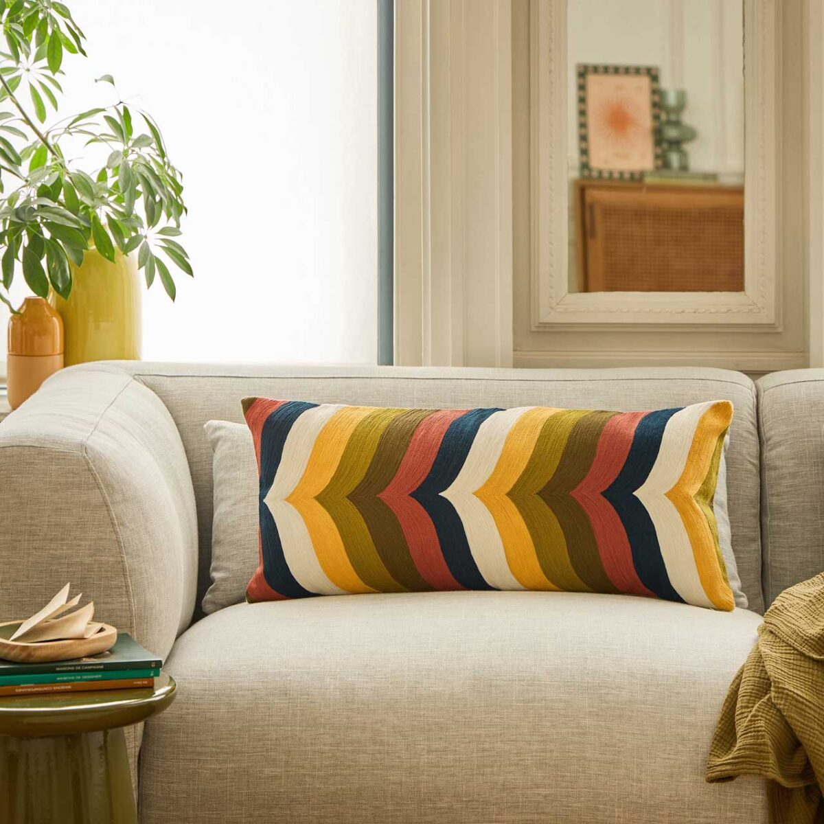 CASTILE Κεντημένο μαξιλάρι από λινό και βαμβάκι - 30 x 70 εκ. - Πράσινο, μπρονζέ και κίτρινο - Σχεδιασμός από την Floriane Jacques - Image 3