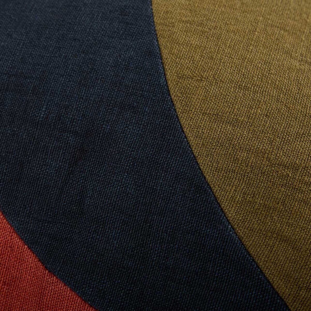 CLARISSE Μαξιλάρι από λινό και βαμβάκι - 45 x 45 εκ. - Χάλκινο, μπλε και ροζ - Σχεδιασμός από την Floriane Jacques - Image 5