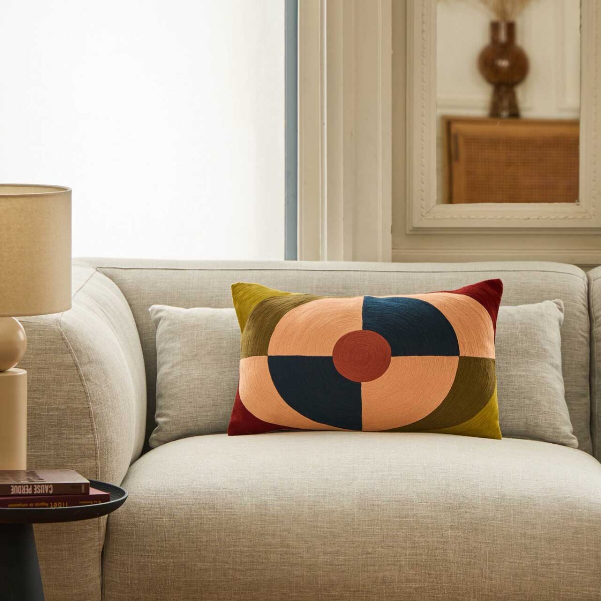 CLARISSE Μαξιλάρι από λινό και βαμβάκι - 30 x 50 εκ. - Χάλκινο, μπλε και ροζ - Σχεδιασμός από την Floriane Jacques - Image 2